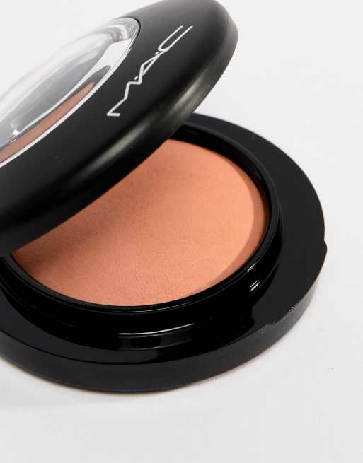 MAC Mineralize Blush - Naturally Flawless, 3 of 4