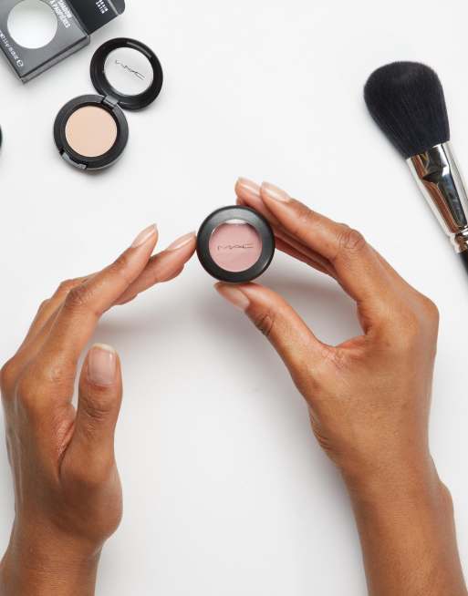 MAC - Petite ombre à paupières satinée - Girlie, 4 de 4