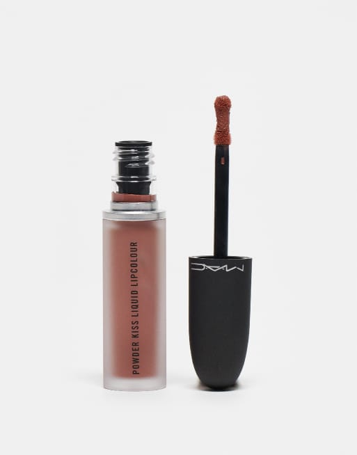 MAC – Powder Kiss – Flüssige Lippenfarbe im Farbton Habit, 3 von 4