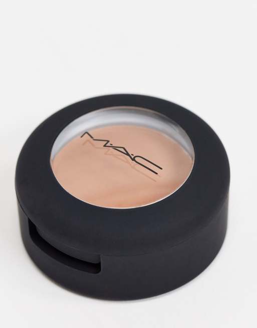 MAC – Powder Kiss Lidschatten - What A Clout!, 2 von 4