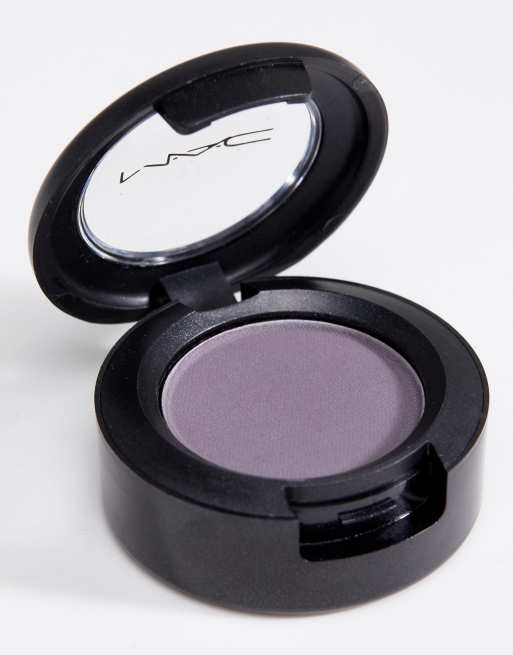 MAC Satin kleine oogschaduw - Scène, 3 van 4