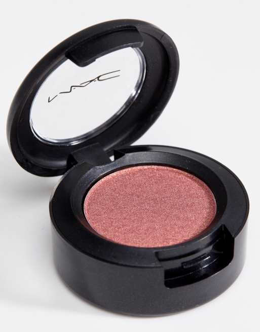 Pink shimmer clearance eyeshadow