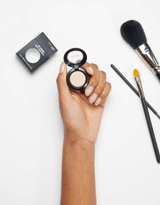 MAC Shimmer Small Eyeshadow - Naked Lunch, 2 of 4