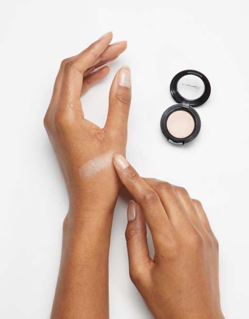 MAC - Shimmer Small - Naked Lunch - Oogschaduw, 4 van 4