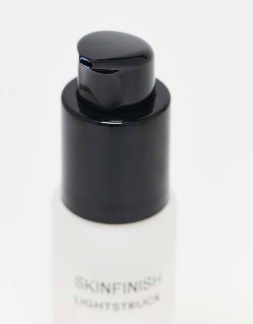 MAC – Skinfinish Lightstruck – Rozświetlacz w płynie w odcieniu Glacial , 2 z 4