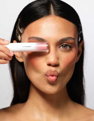 MAC Strobe Beam Liquid Blush- Ice Gleam-Pink