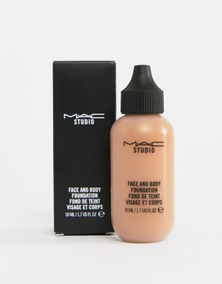MAC MAC Studio Face And Body Foundation-Neutral