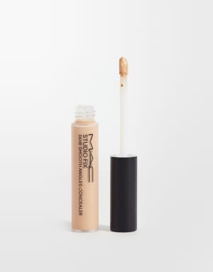 MAC Studio Fix 36-Hour Smooth Angles Concealer