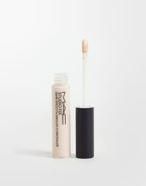 MAC Studio Fix 36-Hour Smooth Angles Concealer