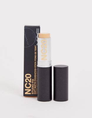 mac studio fix foundation nc16