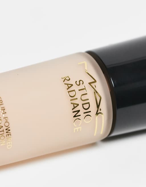 MAC Studio - Radiance Serum Powered Foundation, 3 af 4