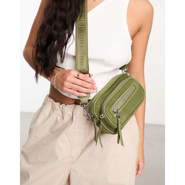 Madden girl 2025 bum bag