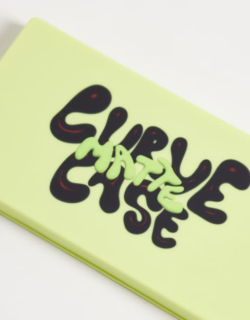 Made By Mitchell - Estuche Curve Case de crema mate en tono Deeper, 3 de 4