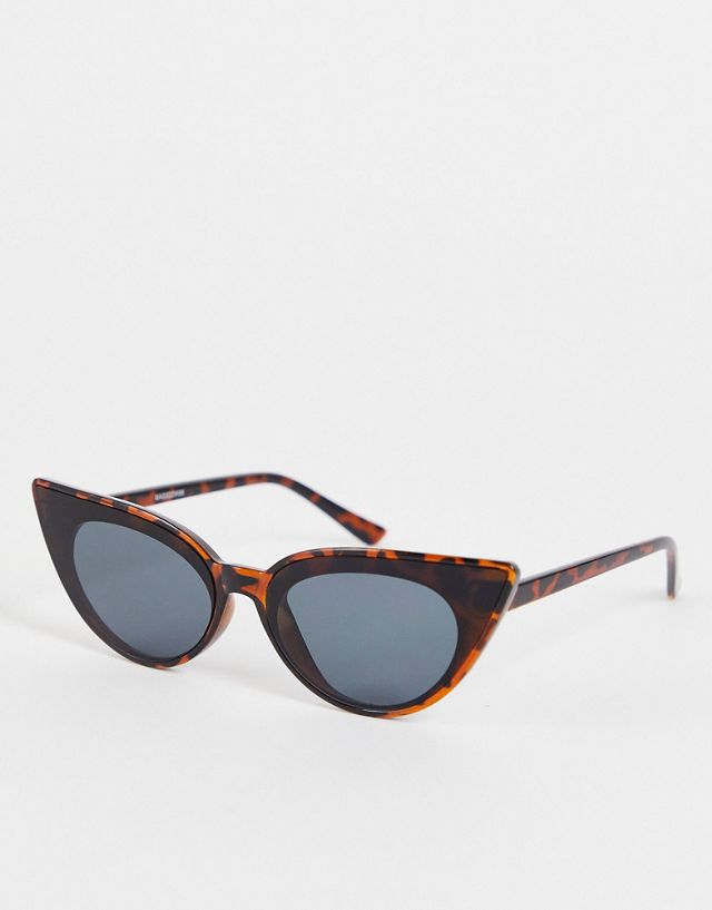 Madein. extreme cat eye sunglasses in tortoiseshell
