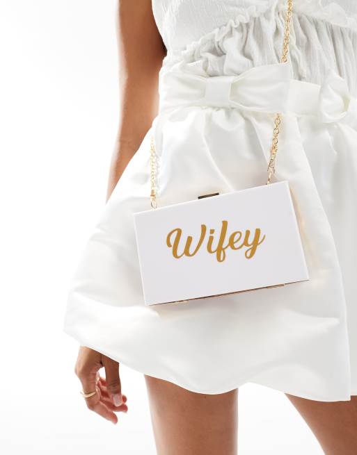 Madein. Marmorierte Clutch mit strassbesetztem Wifey Schriftzug