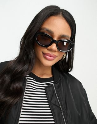 Madein. oversized oval sunglasses in black