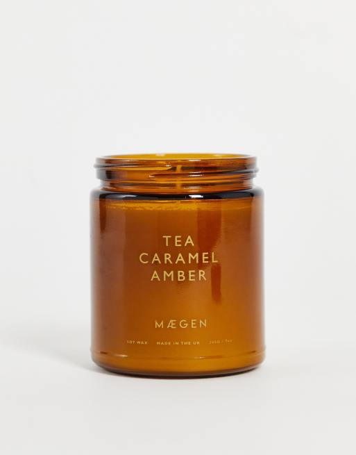 MAEGEN - Tea Caramel & Amber - Geurkaars in amber potje 200 g
