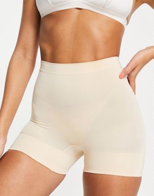 Magic Bodyfashion low back contour shaping bodysuit with shorts