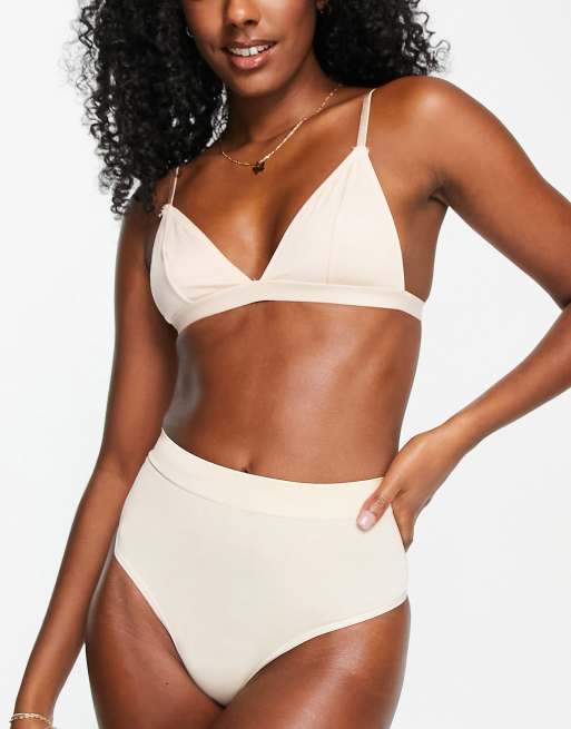 Magic Bodyfashion comfort shapewear thong with medium contouring