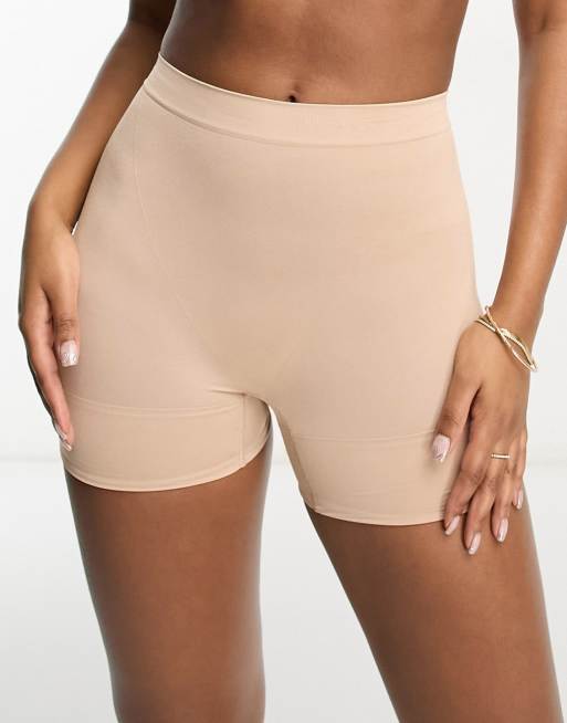Magic - Bodyfashion - Comfortabele corrigerende short met medium contour in cappuccino, 4 van 4