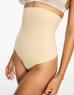 Magic Bodyfashion - Figurformender Tanga in Latte mit sehr hohem Bund-Neutral