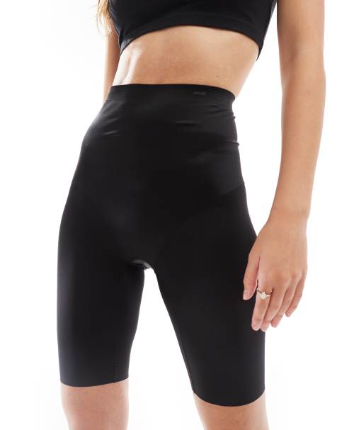 MAGIC Bodyfashion gloss medium control seamless legging shorts in black - view 1