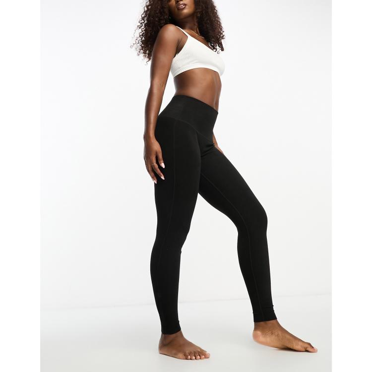 Magic Bodyfashion stay warm thermal shaping legging in black