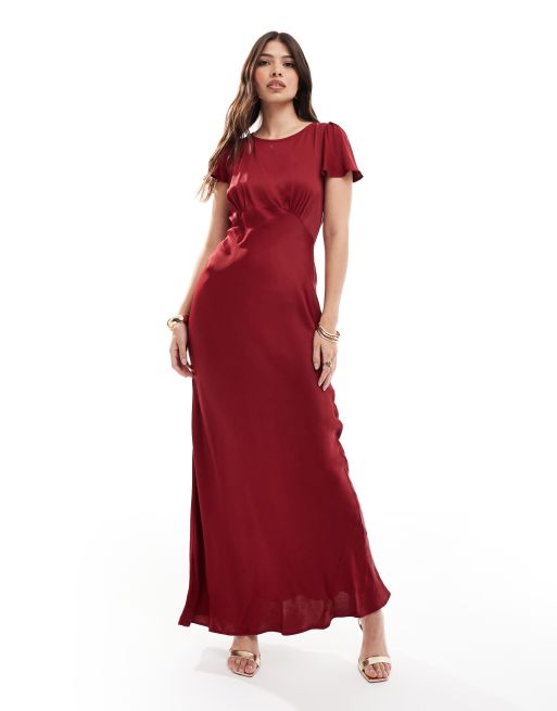 Maids to Measure Bridesmaid – Bordowa sukienka maxi z krótkim rękawem i drapowanym tyłem