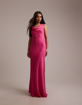 Maids to Measure - Bridesmaid - Maxikleid in Pink mit Wasserfallausschnitt-Rosa