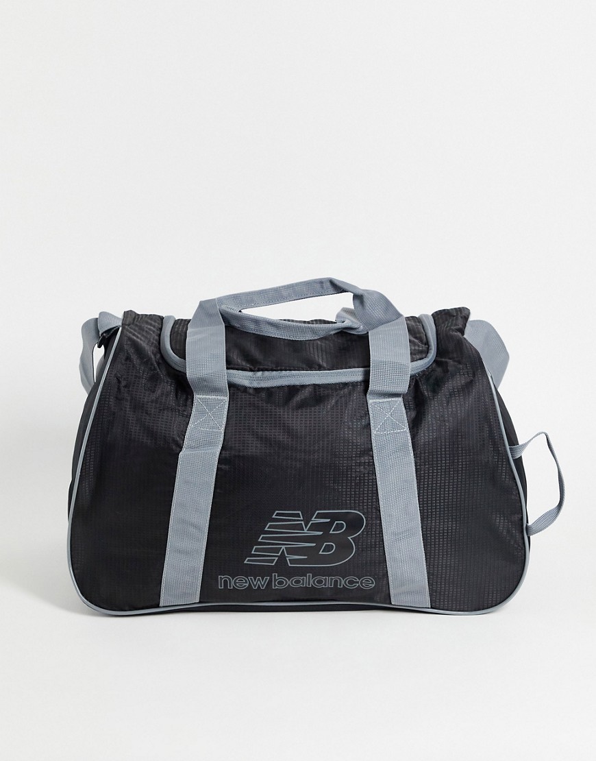 фото Маленькая спортивная сумка-дафл черного цвета new balance-черный цвет