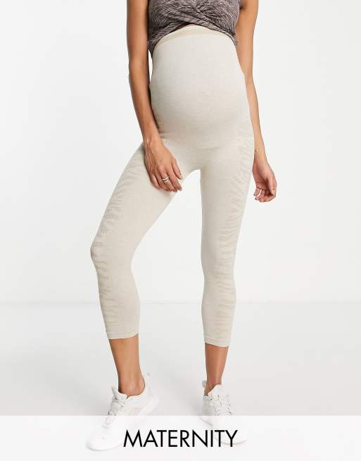 Mamalicious - Activewear - Højtaljede leggings i 3/4-længde i crmehvid
