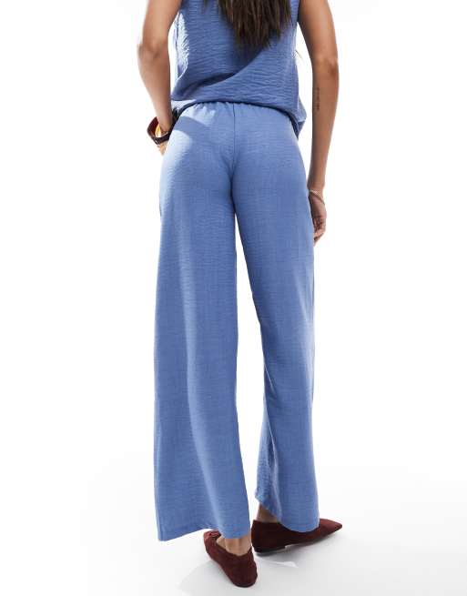 Mamalicious crinkle textured wide leg pants in blue - part of a set, 3 of 5