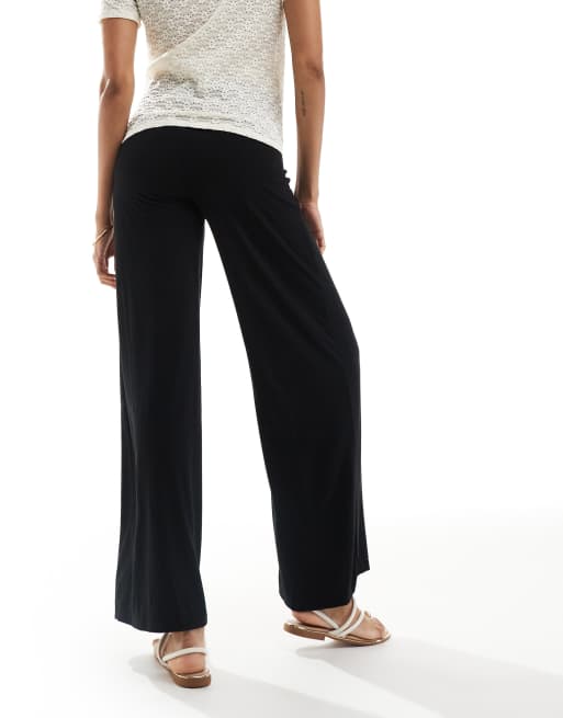 Mamalicious – Elastische Hose in Schwarz mit gesmoktem Unterbauch-Bund und weitem Bein, 4 von 5
