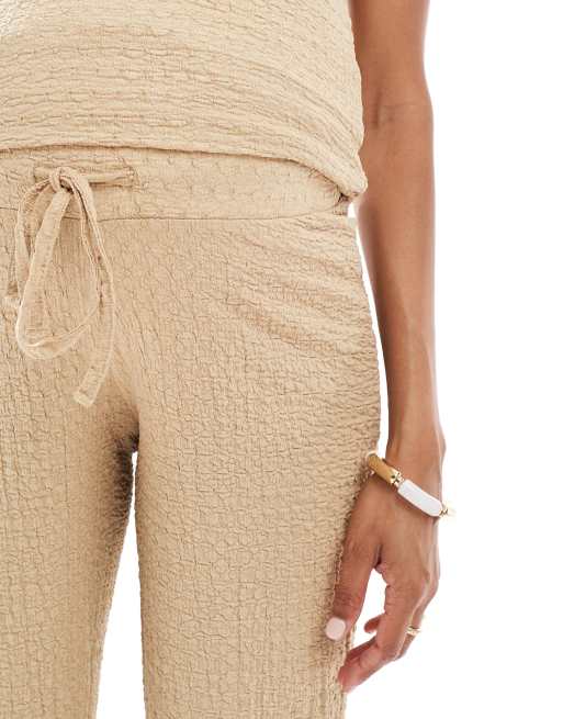 Mamalicious – Hose aus strukturiertem Jersey in Cremeweiß mit Unterbauchbund, Kombiteil, 5 von 5