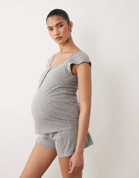 Mamalicious – Mammakläder – Ljusgrå, melerad pyjamas med amningstopp med 2 funktioner och shorts - view 1