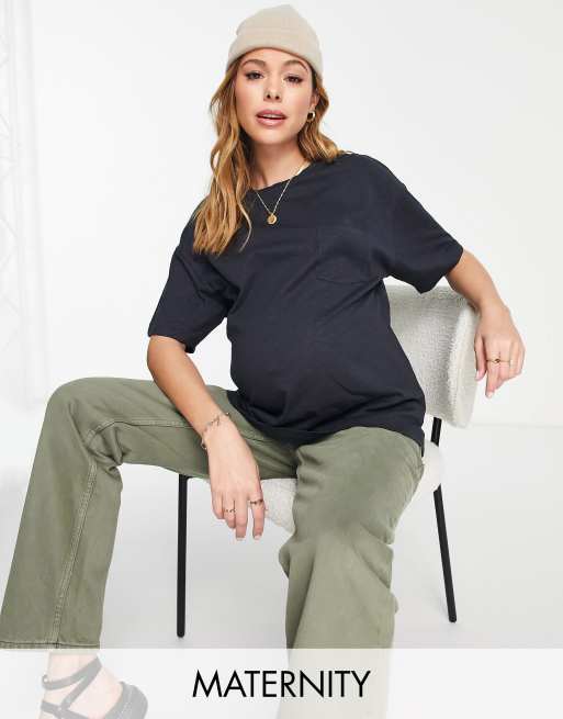 Mamalicious – Mammakläder – Marinblå t-shirt i bomull med ficka - NAVY