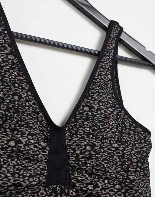 Mamalicious – Mammakläder – Svart och leopardmönstrad sportbehå med amningsfunktion - MULTI, 3 av 4