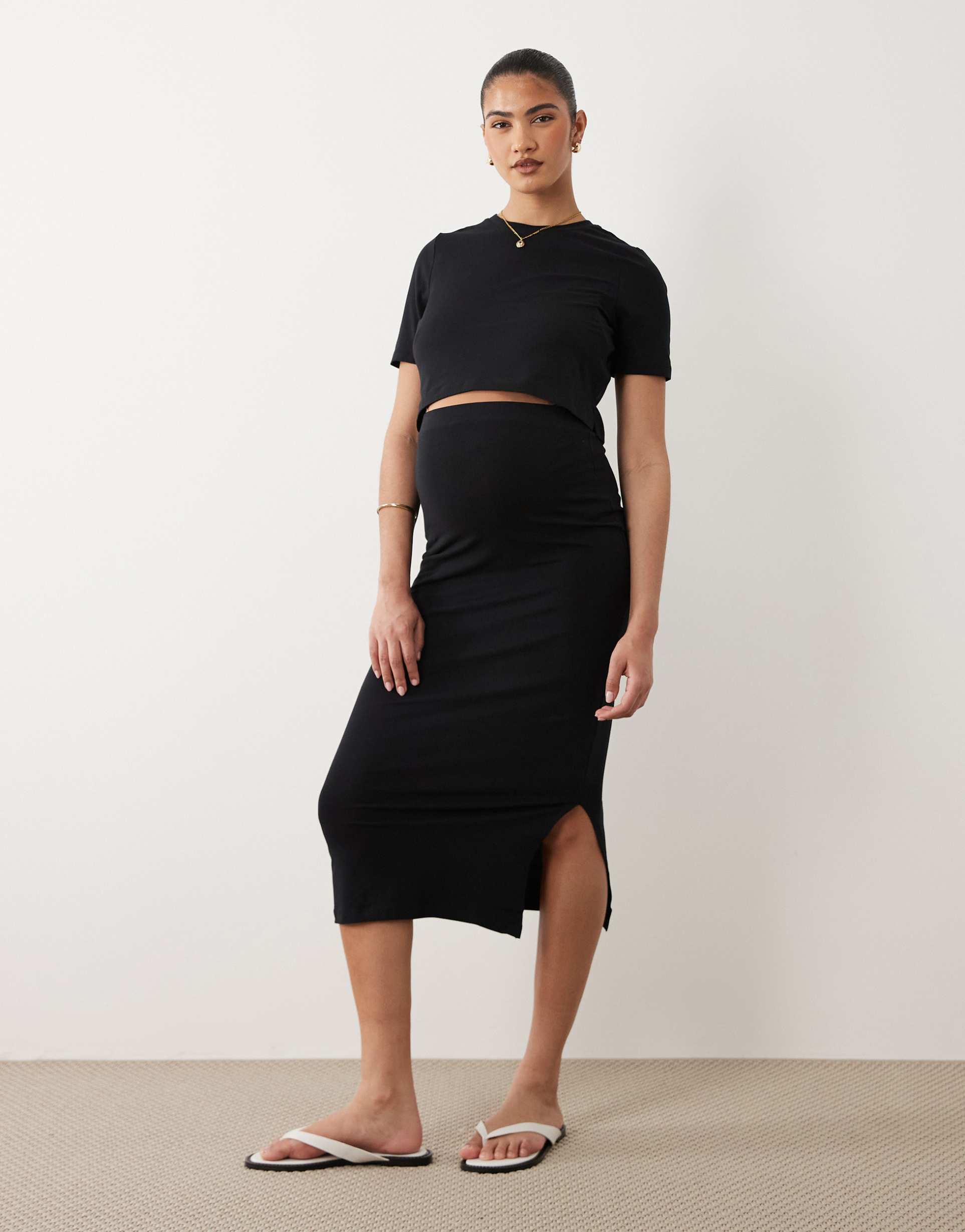 mamalicious maternity 2 pack basic jersey crop t-shirt and midi skirt set in black