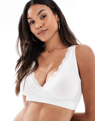 Mamalicious Maternity 2-pack nursing sleep bra with lace trim in black and white