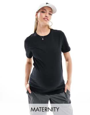 Mama.licious Maternity - Baumwoll-T-Shirt in Schwarz