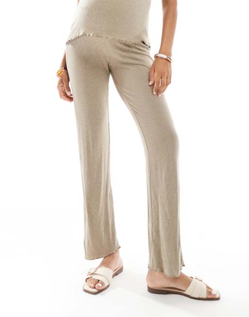 Mamalicious Maternity – Beige byxor med rullfåll, del av set, 3 av 5