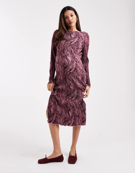 Mamalicious Maternity boat neck plisse midi dress in burngundy and pink animal print - view 1