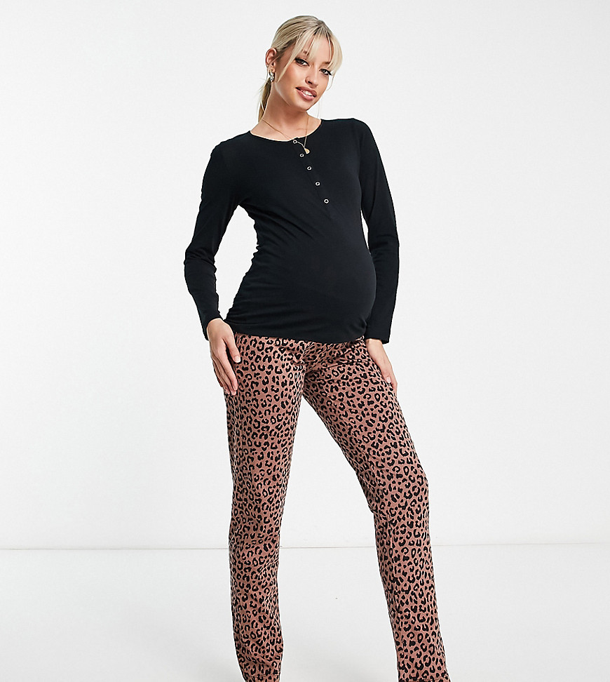 Mamalicious Maternity cotton blend leopard print pyjama set with nursing function in multi