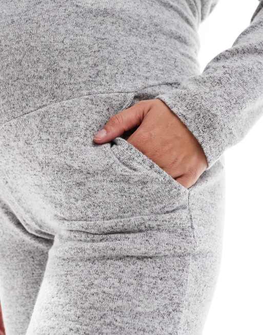 Mamalicious Maternity cuffed jersey sweatpants in light gray melange - part of a set, 2 of 5