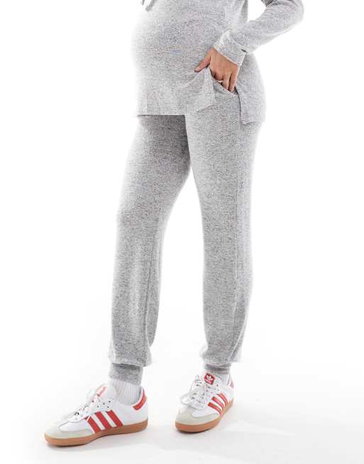 Mamalicious Maternity cuffed jersey sweatpants in light gray melange - part of a set, 5 of 5