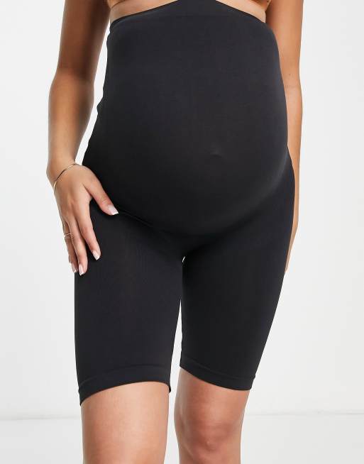 Mamalicious Maternity – Czarne modelujące szorty zasłaniające brzuch, 4 z 4