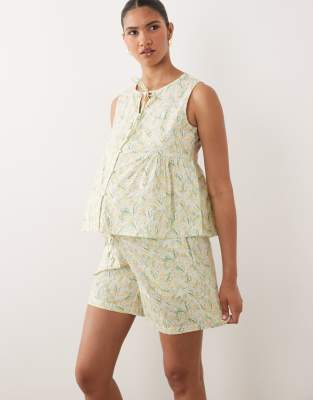 Mamalicious Maternity drawstring short co-ord in mini yellow floral print