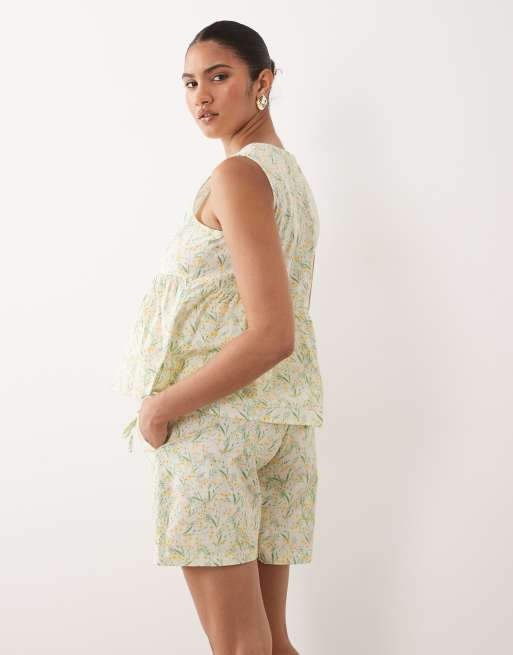 Mamalicious Maternity drawstring shorts in mini yellow floral print (part of a set), 5 of 5