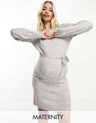 Mamalicious Maternity - Gebreide midi-jurk met ceintuur in grijs