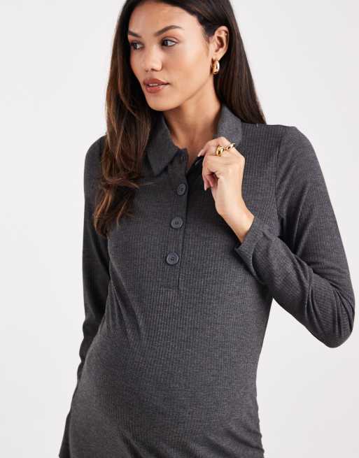 Mamalicious Maternity – Gråmelerad, ribbad midiklänning med amningsfunktion och pikékrage i jersey, 2 av 4